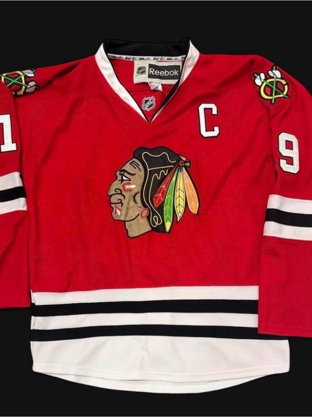 Reebok Red, White & Black Men's Hockey Jersey with 'C' Patch Size M/L